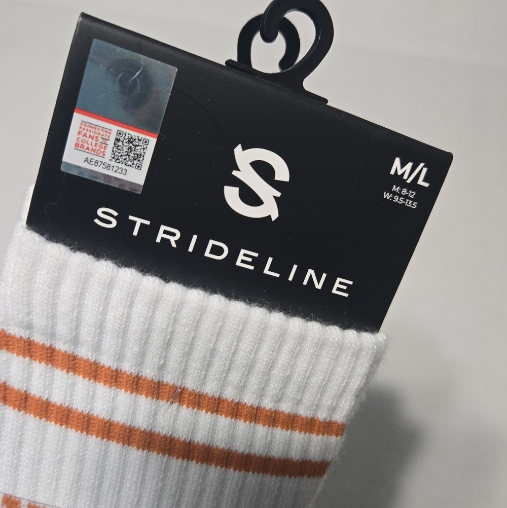 Set of 2 Warm Holiday Socks Texas Longhorn Fans Bevo Socks Hook Em OSFM  NEW - Picture 7 of 13